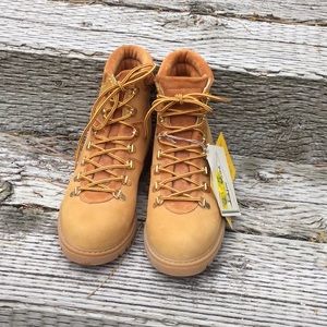 Women’s Havana Joe Hiking Boots